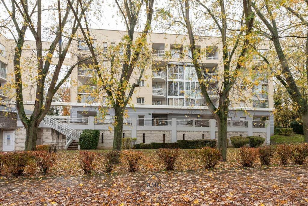 Appartement Proche De Disneyland Bmyguest Torcy  Extérieur photo